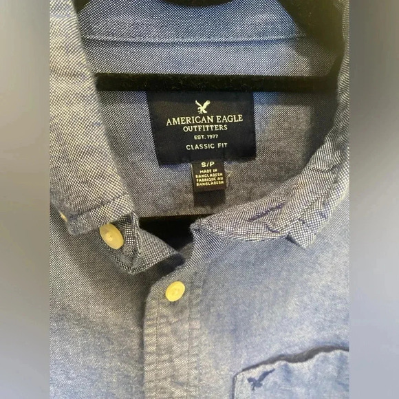 American Eagle Outfitter Men’s Dark Blue Collared Button Cotton Shirt Like New S - Picture 6 of 9